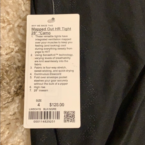 Lululemon legging mapped out HR tight 28” camo - Picture 2 of 3
